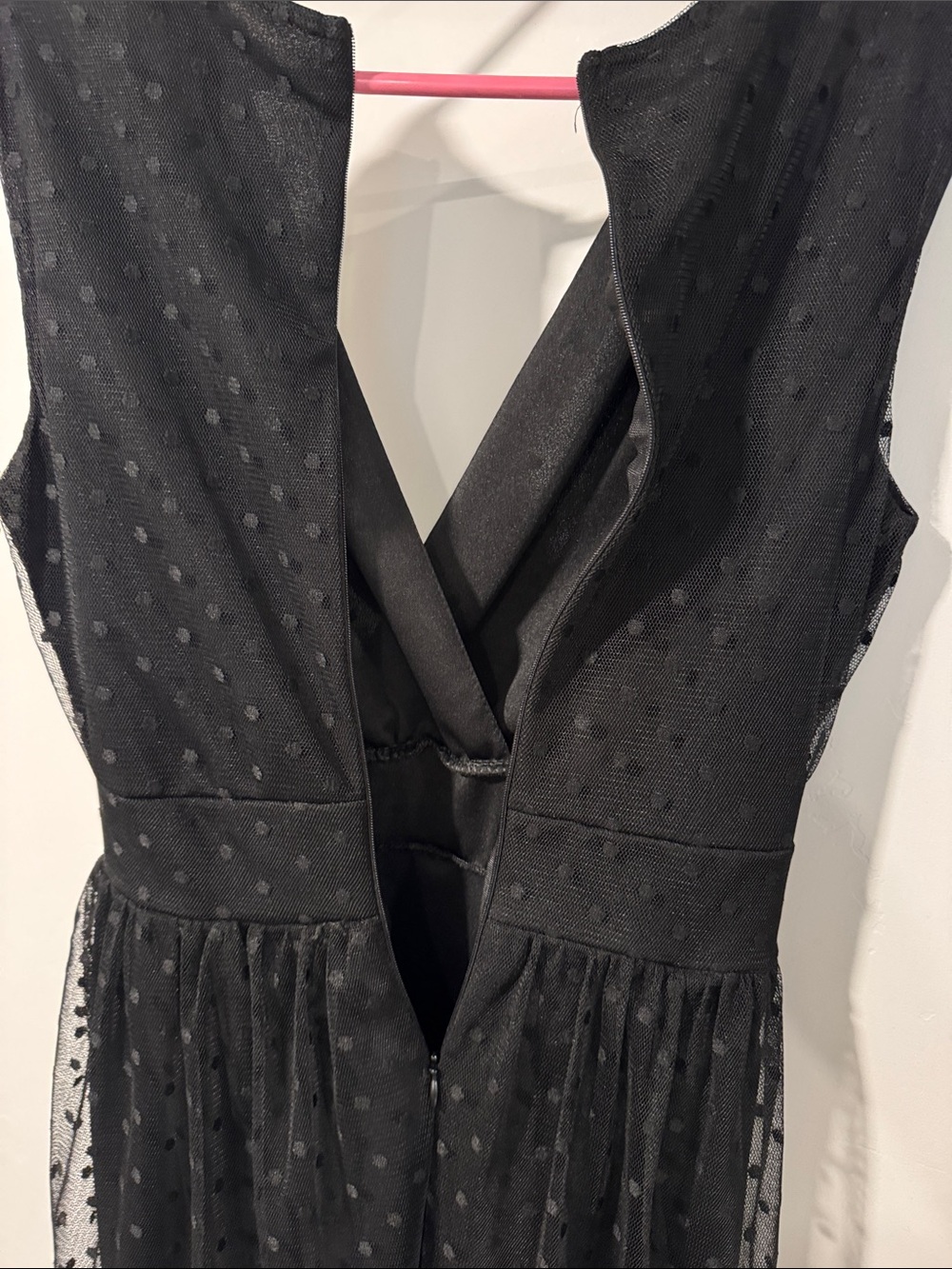 Elegant Black Maxi Dress with Sheer Dotted Overlay Sz 6 - Picture 6 of 7